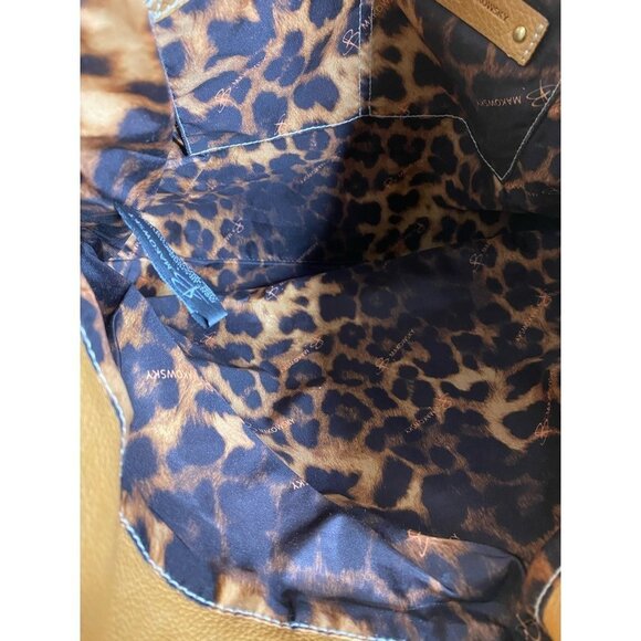 B. Makowsky Womens Shoulder Bag Beige Black‎ Leather Inner Pockets Dual Handle M - Picture 8 of 12